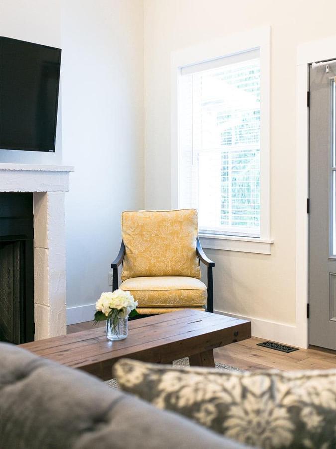 Farmhouse Suites By Amish Country Lodging ميلزبورغ المظهر الخارجي الصورة