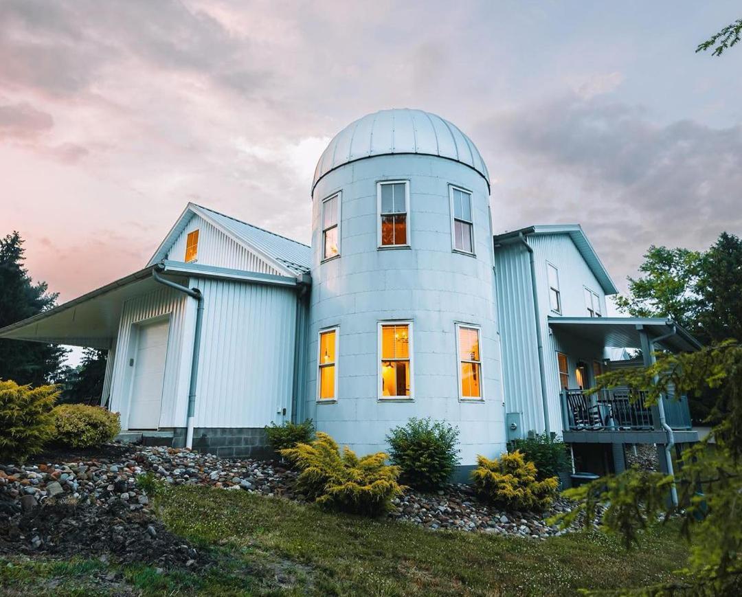 Farmhouse Suites By Amish Country Lodging ميلزبورغ المظهر الخارجي الصورة